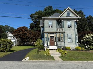 356 Wentworth Ave, Lowell, MA 01852