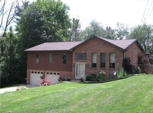 4142 Wallace Rd, Allison Park, PA 15101