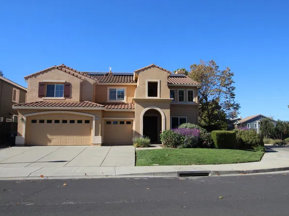1000 Revelle Drive, Dixon, CA 95620