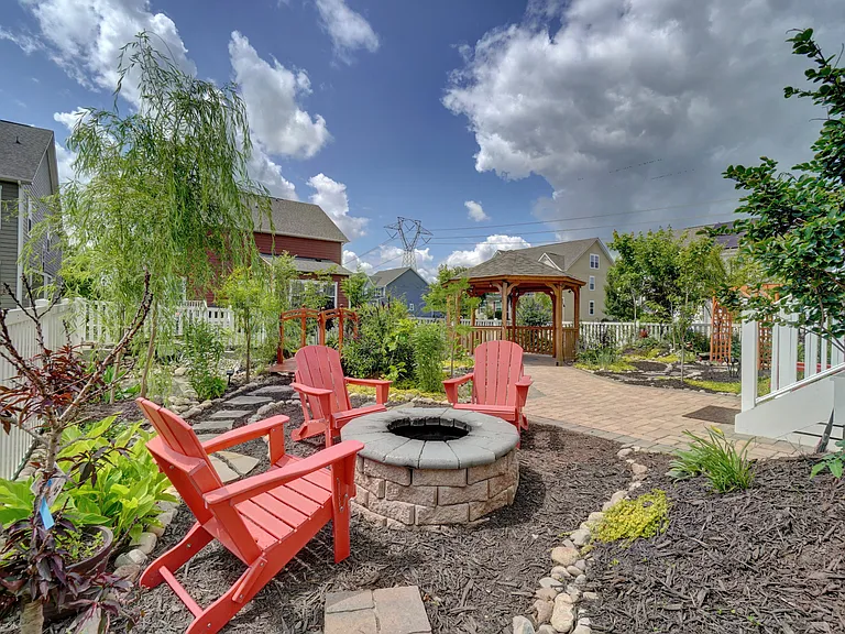 800 Corcormant Ln — Photo 38