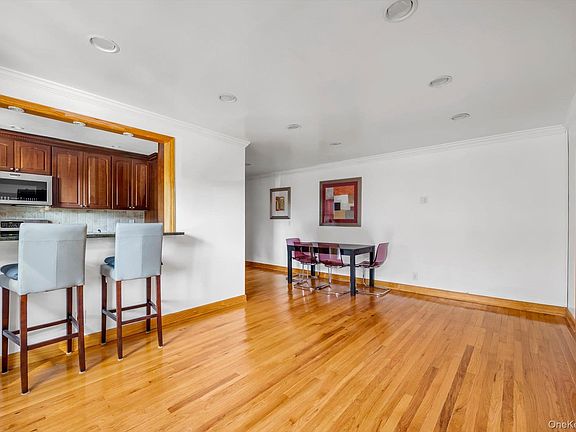 4th image of 2 W Mill Drive #1B