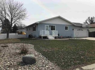 1601 11th St SW, Minot, ND 58701