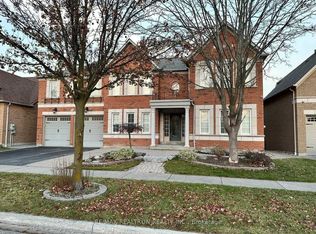 35 Westacott Cres, Ajax, ON L1T4H7