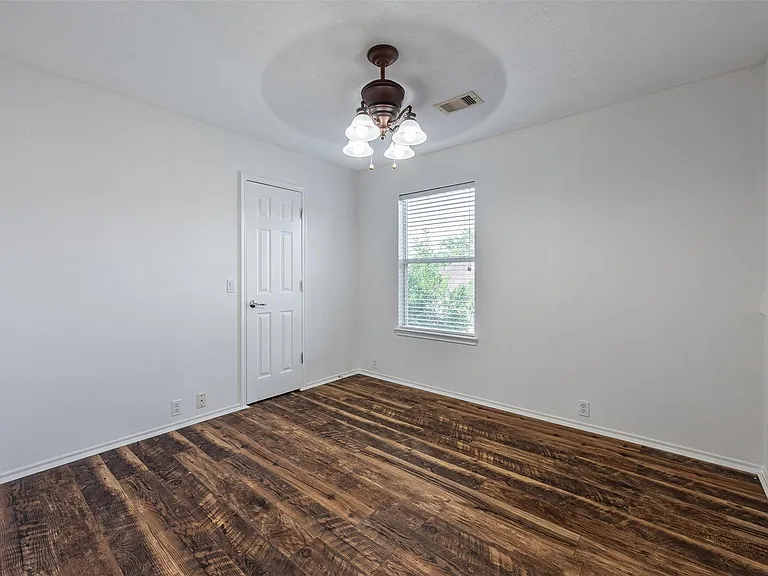 20018 Larkspur Lndg — Photo 28