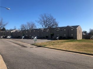 718 20th St APT 3, Virginia Beach, VA 23451