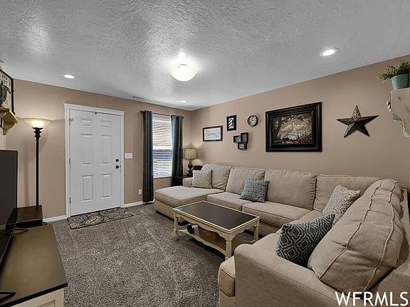 2nd image of 256 N Bliss Ct