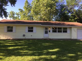 1301 SW 32nd St, Topeka, KS 66611