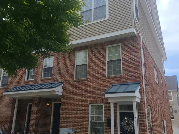 22 Brewerytown Ct, Philadelphia, PA 19121