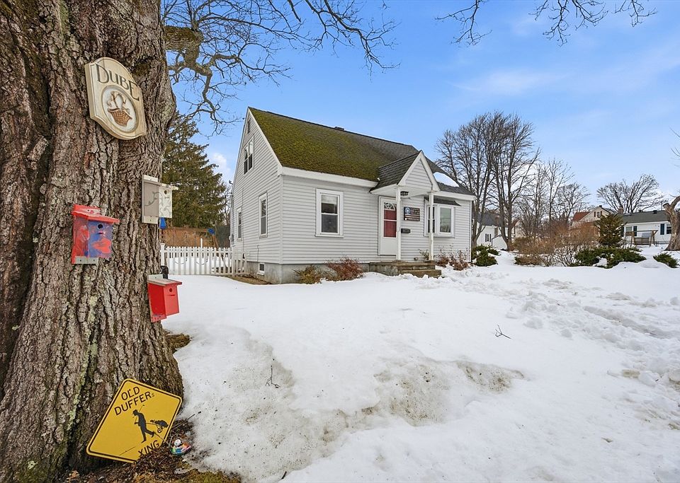 1st image of 12 Bruce St