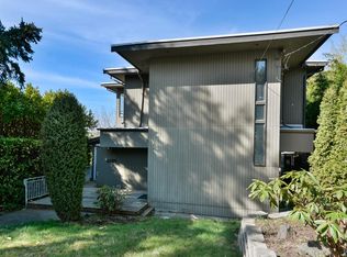 3237 12th Ave W, Seattle, WA 98119