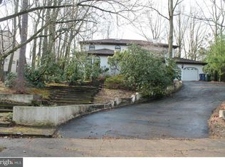 7 Chipley Run, Voorhees, NJ 08043