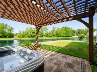 1255 Lemon Grass Ct, Greenfield, IN