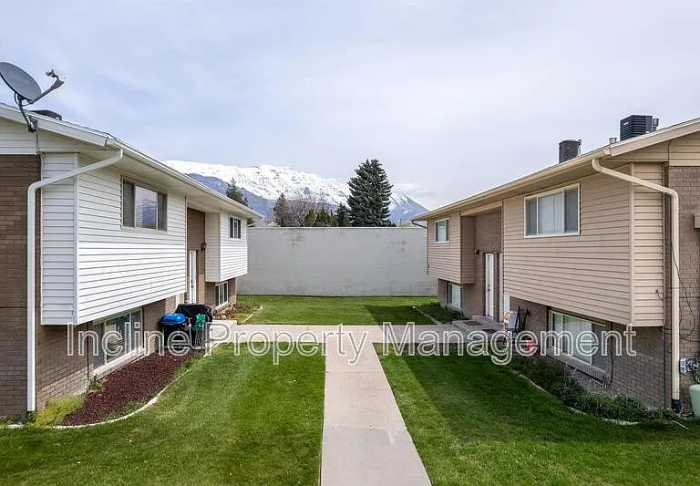 80 N 400th St E #I-3 — Photo 13