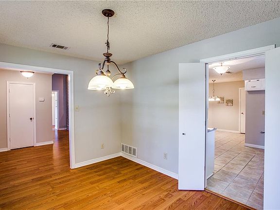 5th image of 1013 Gageway Dr