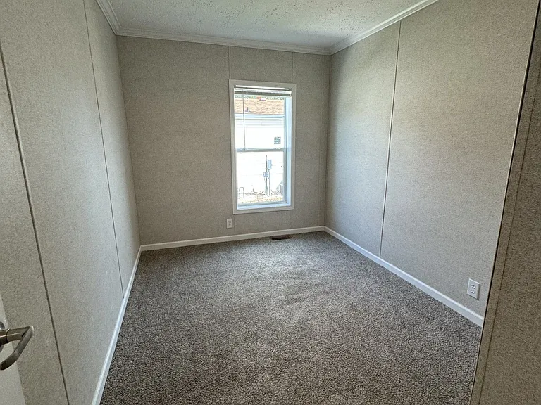 Oakridge Estates — Photo 23