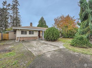 817 Monroe Ave NE, Renton, WA 98056