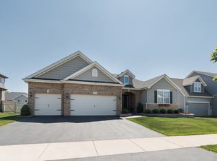 743 N Misty Ridge Dr, Romeoville, IL 60446