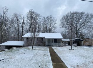 1824 Treetop Ln, Nashville, IN 47448