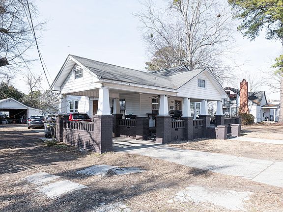 3rd image of 807 N Pollock St