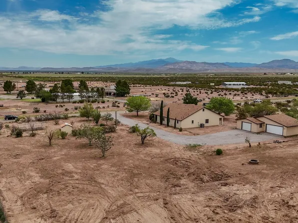 98 Derbyshire Rd, Tularosa, NM 88352