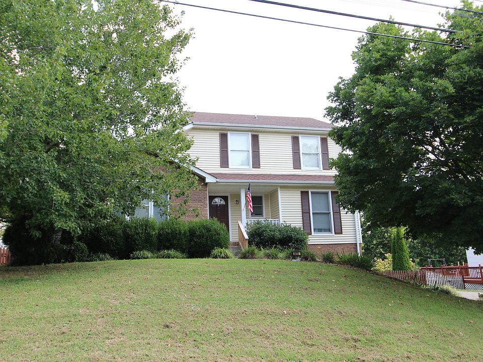1st image of 3415 E Henderson Way