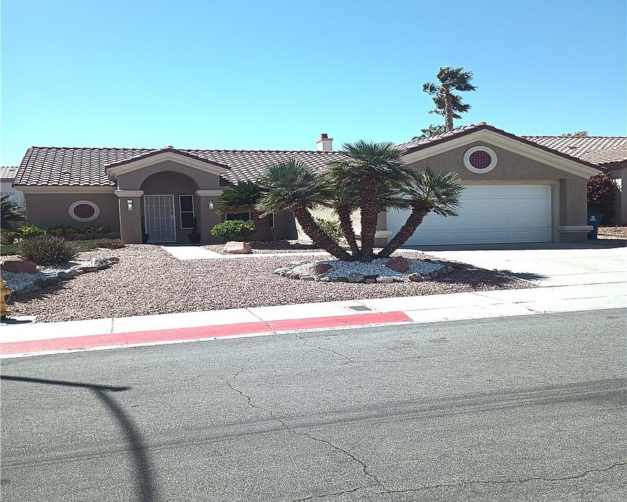 1st image of 10033 Woodhouse Dr