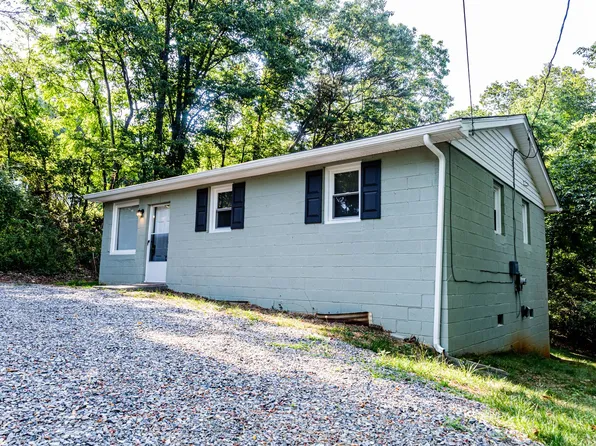 4325 Bristol Rd SW, Roanoke, VA 24014