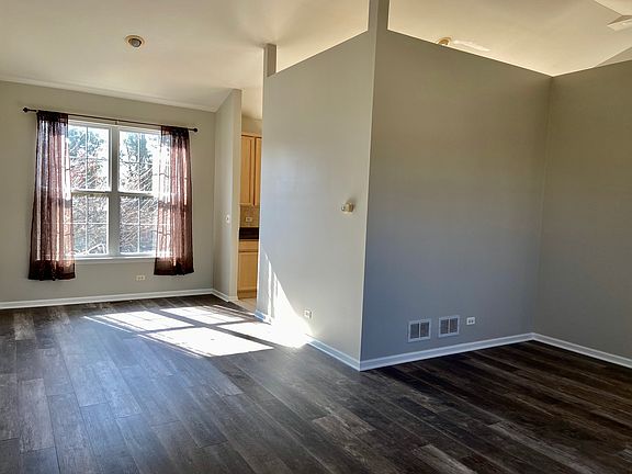 4th image of 11717 S Derby Ln