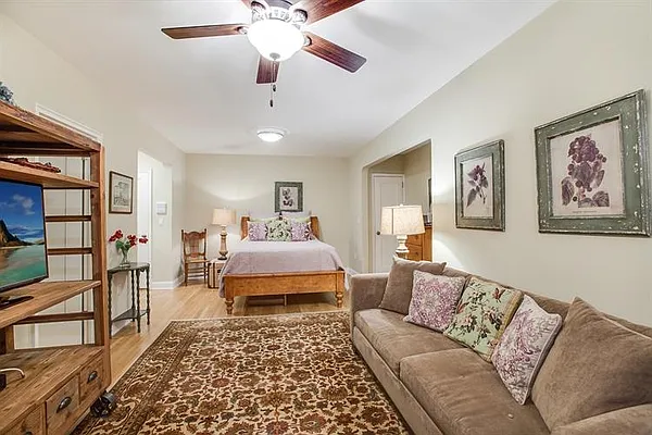 Rented by Time Equities Brokerage | media 12