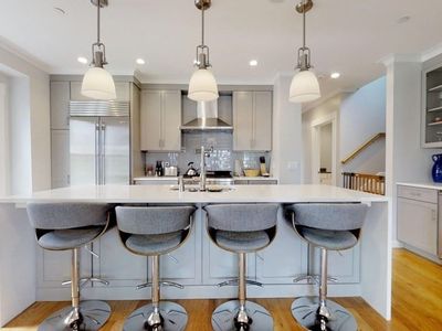 8 Clyde St #12, Somerville, MA, 02145