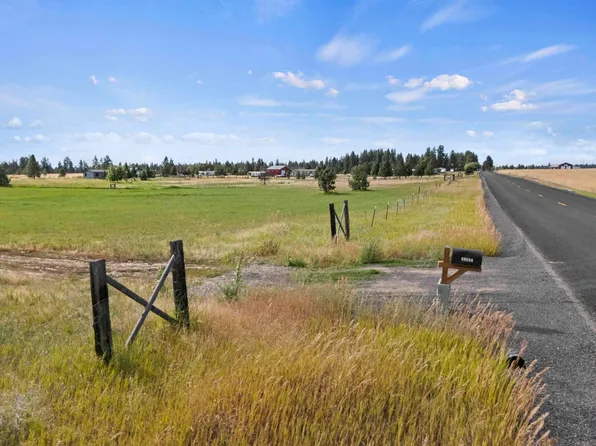 13952 N Dover Rd, Nine Mile Falls, WA 99026