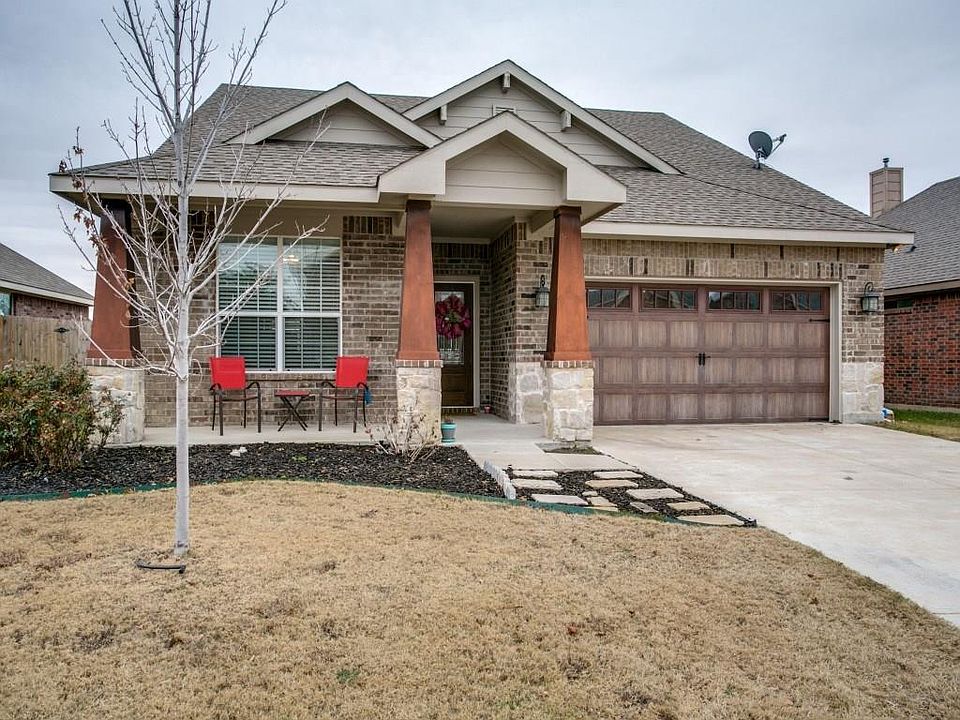 1st image of 936 John Kennedy Dr