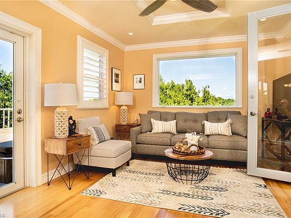 5th image of 685 Sea Oats Dr