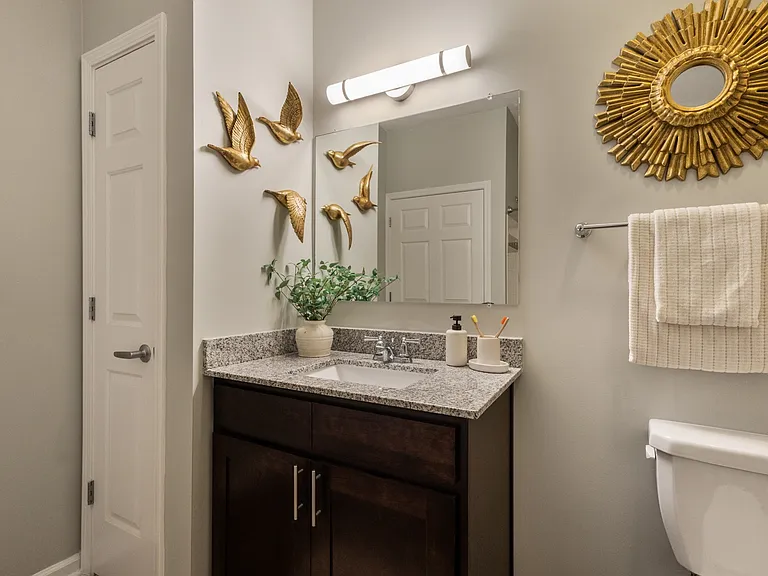 Fieldstone at Glenwood Crossing — Photo 18