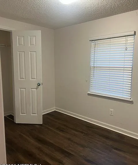 610 SW Nightingale St — Photo 8