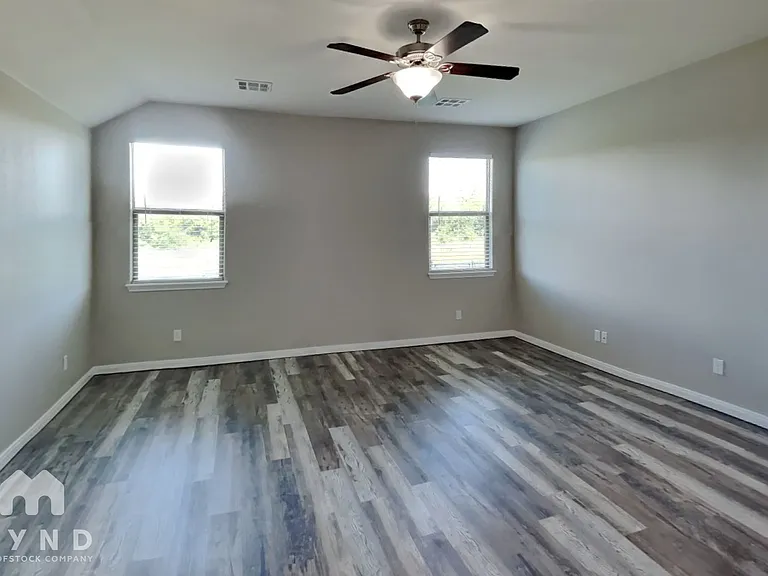3100 Copan Ct — Photo 10