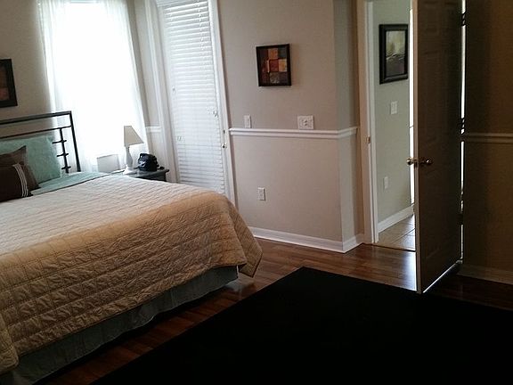 5th image of 278 Brassington Dr