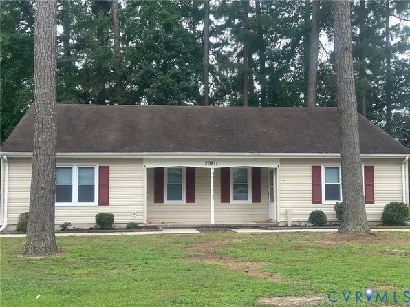 20811 Shaker Dr, South Chesterfield, VA 23803