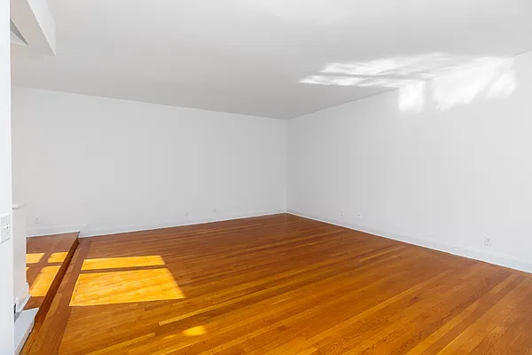 Rented by Siba Management Inc. | media 19