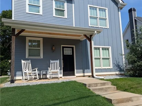 141 Grogan St, Ball Ground, GA 30107
