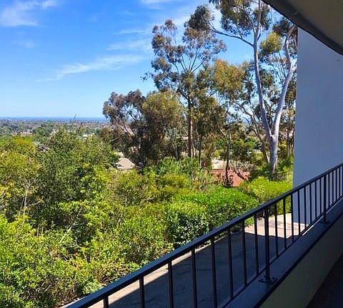 3rd image of 813 E Anapamu St APT 1C