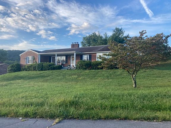 5th image of 2332 Brandon Ln