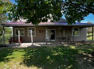 34998 Crystal Rd, Strawberry Pt, IA 52076