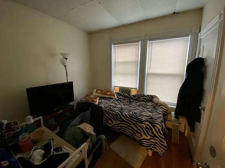 77 Hillside St #C3 — Photo 3