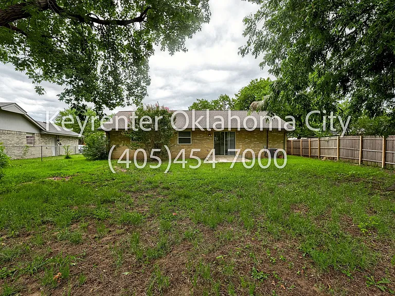 128 Mount Vernon Dr — Photo 37