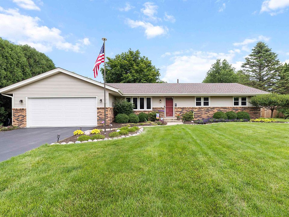 1st image of 7575 Farmhome Ln