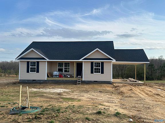 2nd image of 311 County Road 460