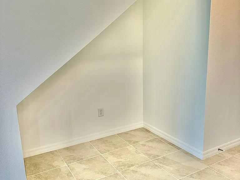 5425 Tripoli Dr — Photo 21
