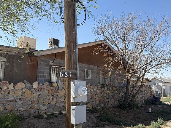 4th image of 681 Santa Gertrudes Dr