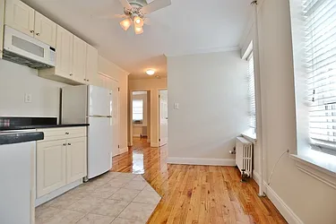 Rented by Warren T Real Estate Corp.